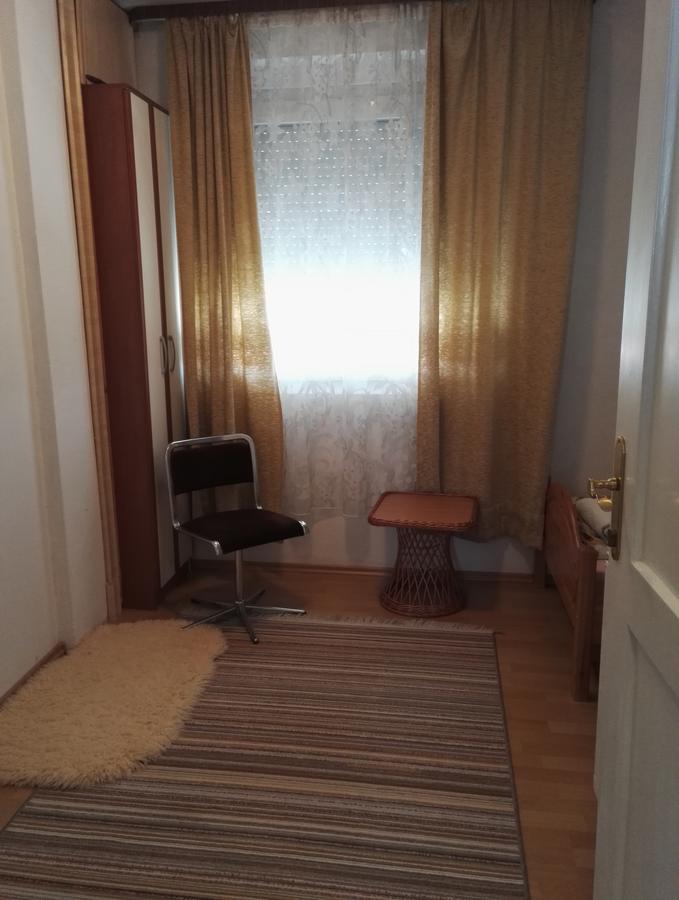 Odžak Prenociste Orhideja酒店 外观 照片